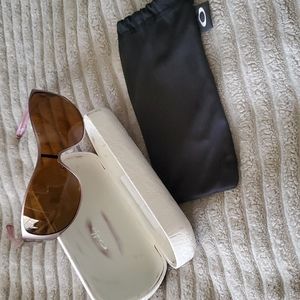 Oakley Breathless Sunglasses 130